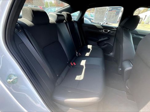 Used 2023 Honda Civic Sport image 27