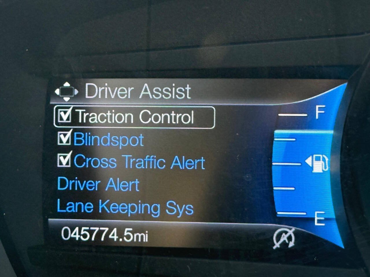 Used 2020 Ford Fusion SE FWD image 13