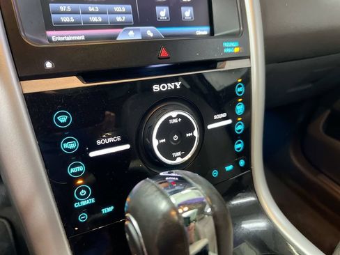 Used 2013 Ford Edge Limited FWD image 15