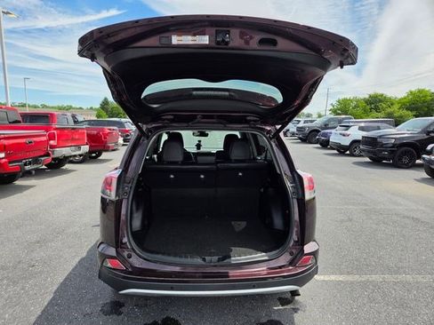Used 2016 Toyota RAV4 Limited AWD/4WD image 22