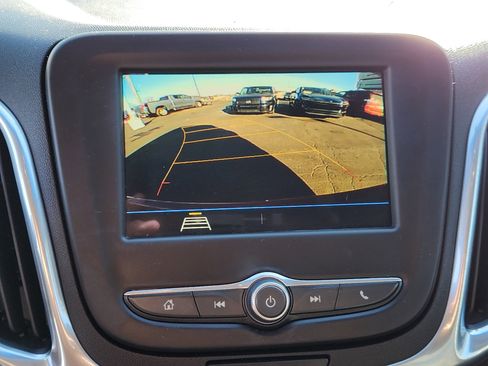 Used 2019 Chevrolet Equinox LT image 15