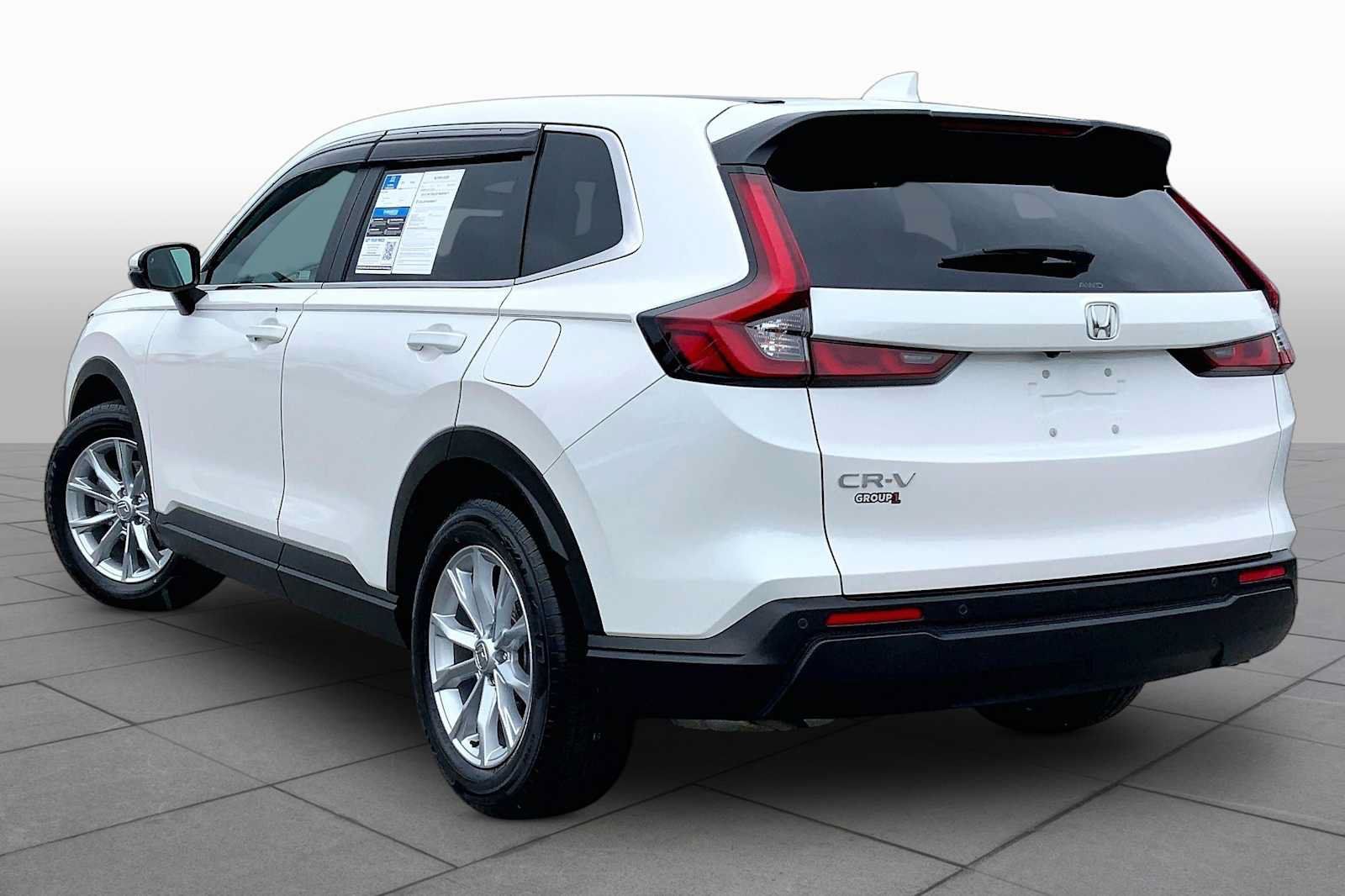 Used 2024 Honda CR-V EX-L image 11