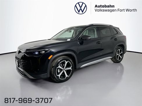 New 2026 Volkswagen Tiguan SE image 1