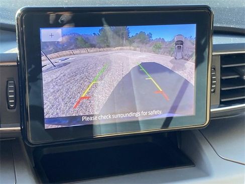 Certified 2022 Ford Explorer XLT w/ Equipment Group 202A image 30