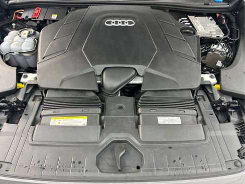 Used 2020 Audi Q8 Premium w/ Convenience Package image 29