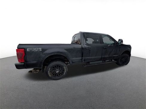 Used 2022 Ford F250 Lariat w/ Black Appearance Package image 6