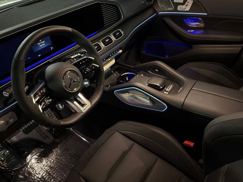 New 2026 Mercedes-Benz GLE 53 AMG 4MATIC Coupe image 9