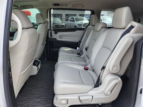 Used 2025 Honda Odyssey EX-L image 12