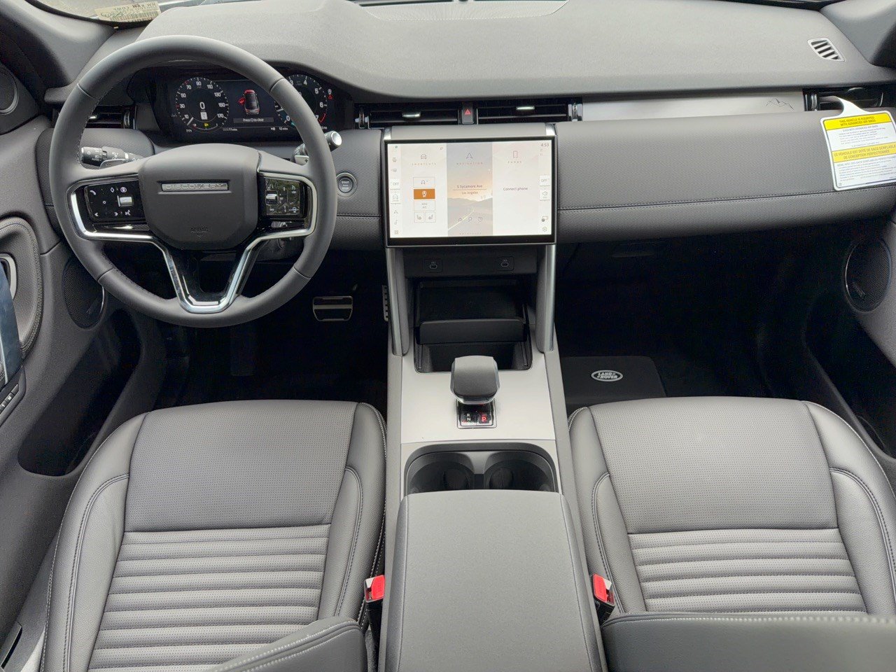 New 2026 Land Rover Discovery Sport Landmark AWD/4WD image 17
