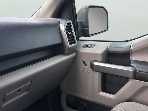 Used 2019 Ford F150 XLT AWD/4WD image 13