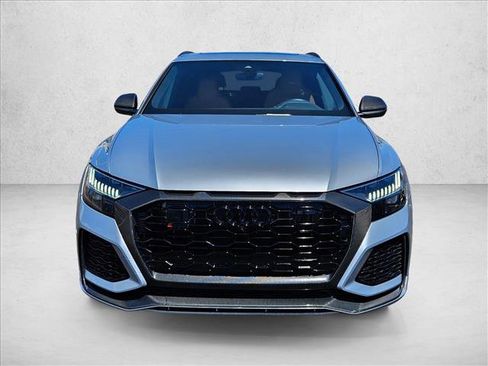 Used 2023 Audi RS Q8 AWD/4WD image 2