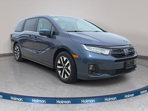 Used 2025 Honda Odyssey EX-L image 4