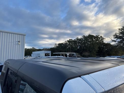 Used 2023 Ford Bronco Outer Banks image 7