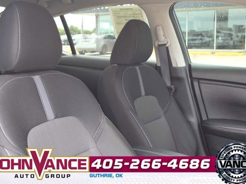 Used 2025 Nissan Sentra SV FWD image 15