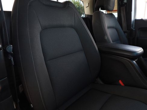 Used 2020 Chevrolet Colorado LT w/ Safety Package RWD image 24
