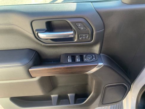 Used 2019 GMC Sierra 1500 SLT w/ SLT Premium Package image 12