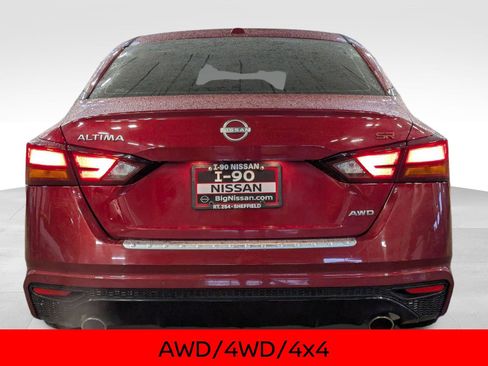 Used 2023 Nissan Altima 2.5 SR image 8
