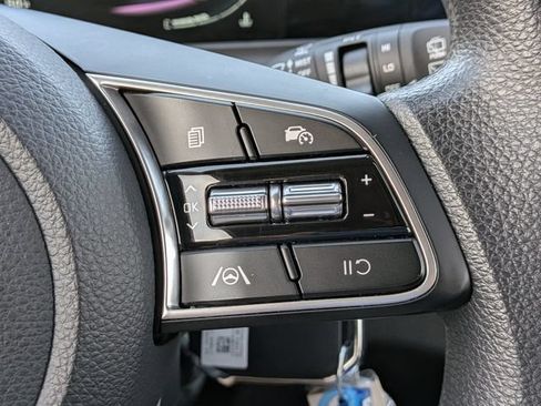 Certified 2026 Kia Seltos LX FWD image 26