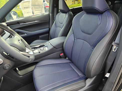 New 2026 INFINITI QX60 Sport w/ Dark Cargo Package image 22