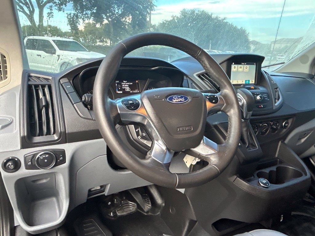Used 2019 Ford Transit 250 148 Low Roof RWD image 31