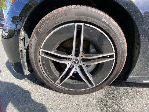 Used 2025 Mercedes-Benz E 350 4MATIC Sedan image 27