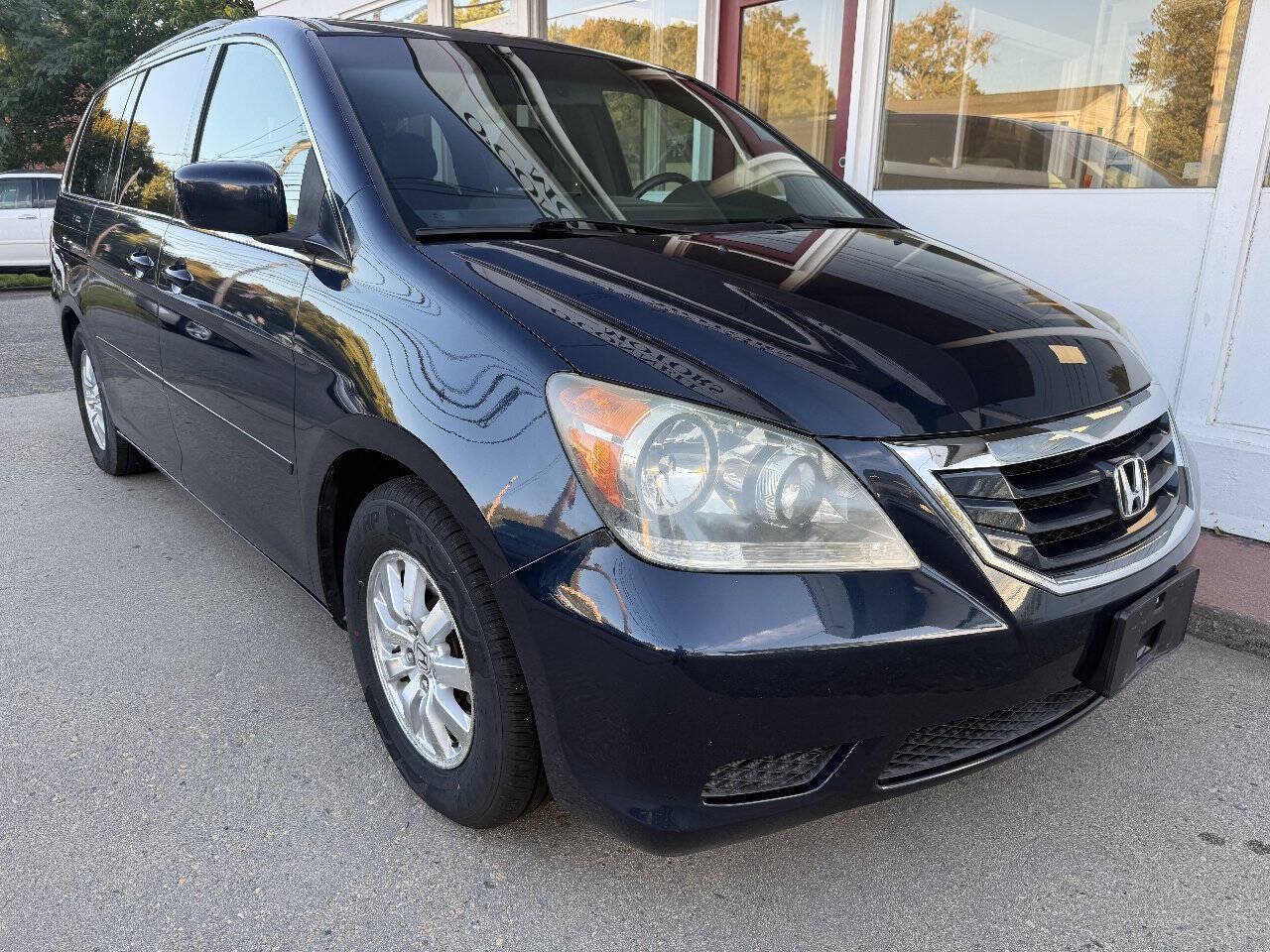 Used 2010 Honda Odyssey EX-L image 7