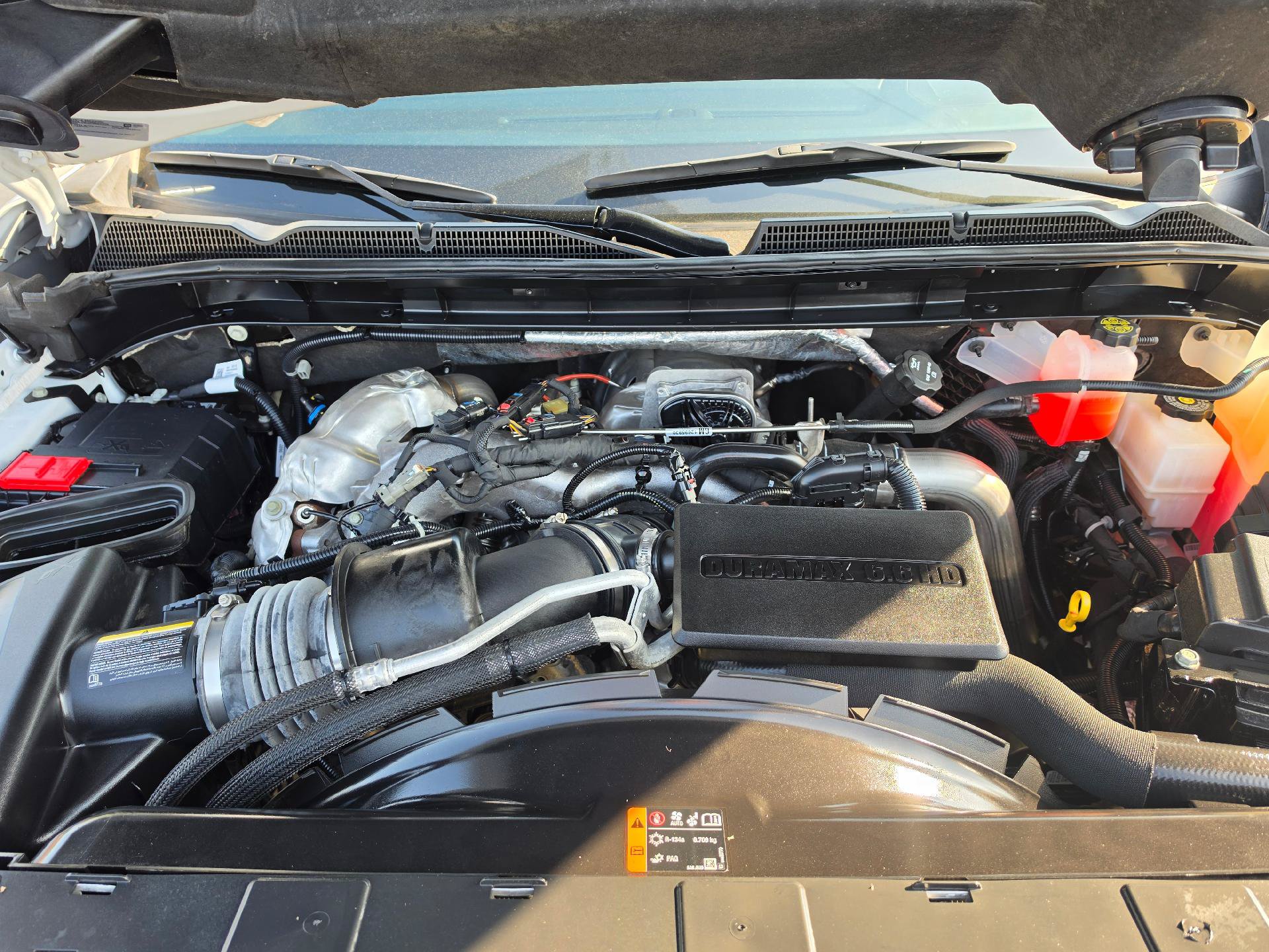 Used 2024 GMC Sierra 2500 Denali Ultimate AWD/4WD image 18