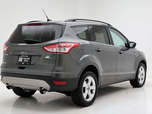 Used 2016 Ford Escape SE w/ Equipment Group 201A AWD/4WD image 8