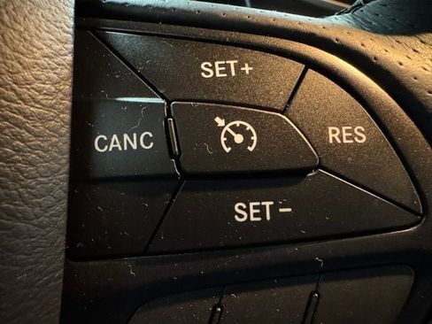 Used 2016 Dodge Challenger R/T Scat Pack image 62