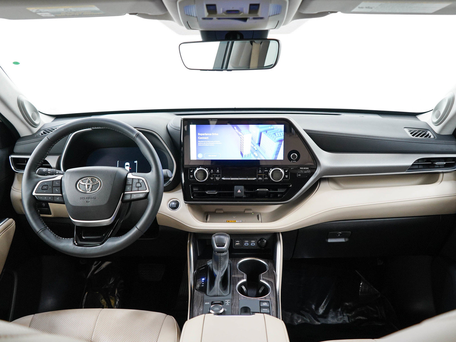 Used 2025 Toyota Highlander Limited AWD/4WD image 14