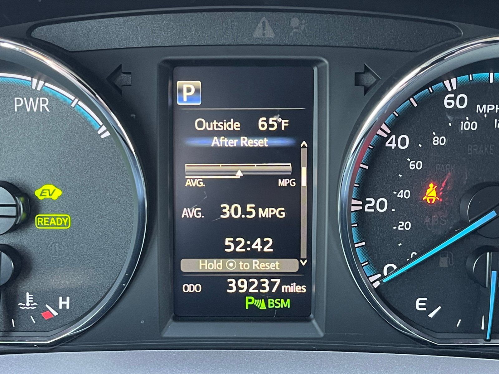 Used 2018 Toyota RAV4 Limited w/ Advanced Technology Package AWD/4WD image 11
