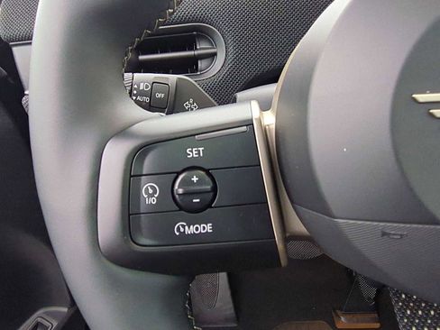 Certified 2025 MINI Cooper S image 22