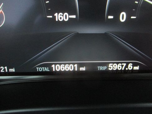 Used 2019 BMW X3 xDrive30i w/ Convenience Package image 18