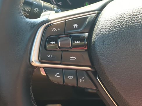 Used 2018 Honda Accord Sport image 20