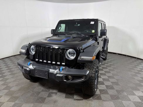 Used 2023 Jeep Wrangler Unlimited Rubicon 4xe w/ Cold Weather Group AWD/4WD image 3