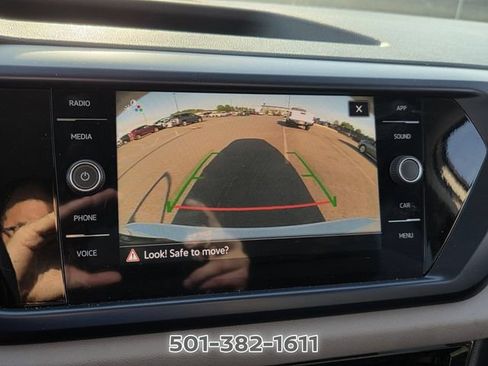 Used 2023 Volkswagen Taos SE FWD image 21