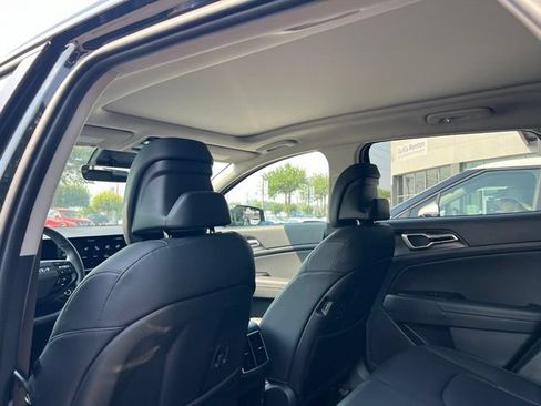 Used 2026 Kia Sportage EX w/ EX Panoramic Sunroof Package AWD/4WD image 9