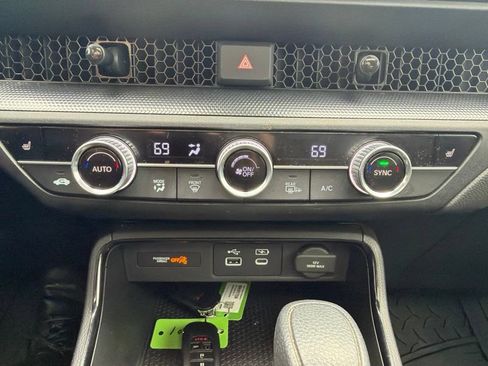 Used 2024 Honda CR-V EX image 18