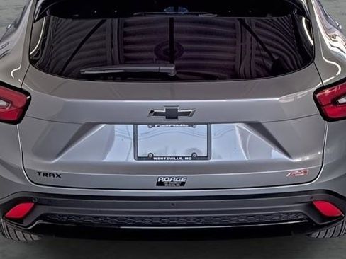 New 2026 Chevrolet Trax RS w/ Driver Confidence Package image 12