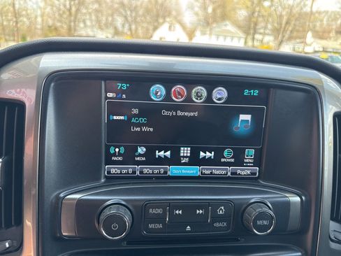 Used 2018 Chevrolet Silverado 1500 LT w/ All Star Edition image 25