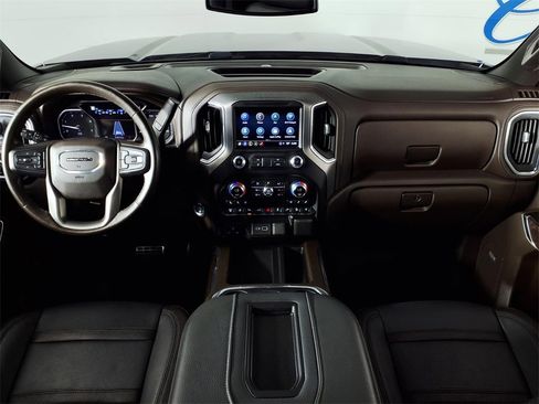 Used 2022 GMC Sierra 2500 Denali image 9