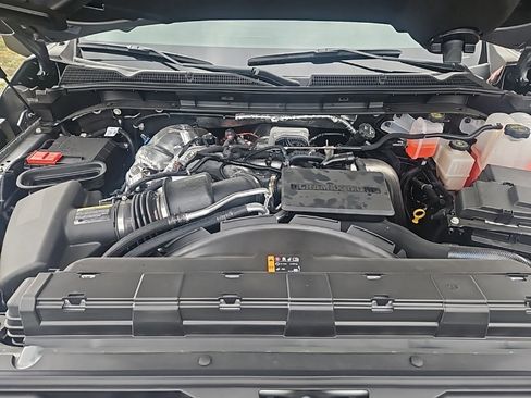 New 2026 GMC Sierra 2500 SLE w/ Preferred Package image 21