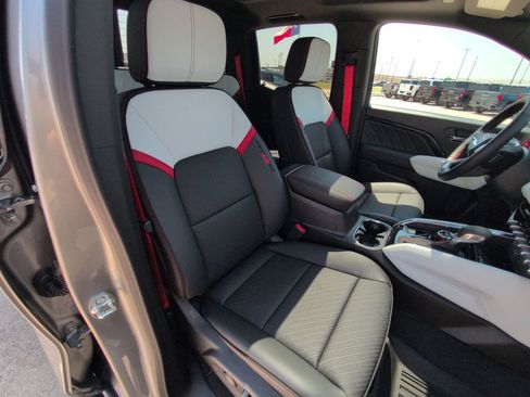 New 2026 GMC Canyon AT4X image 18