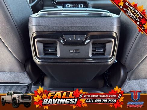 Used 2024 GMC Sierra 2500 AT4 w/ Technology Package AWD/4WD image 33