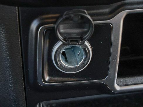 Used 2022 Jeep Wrangler Unlimited Sport AWD/4WD image 18