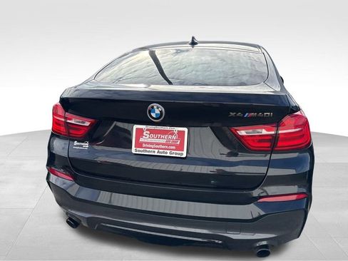 Used 2018 BMW X4 M40i image 9