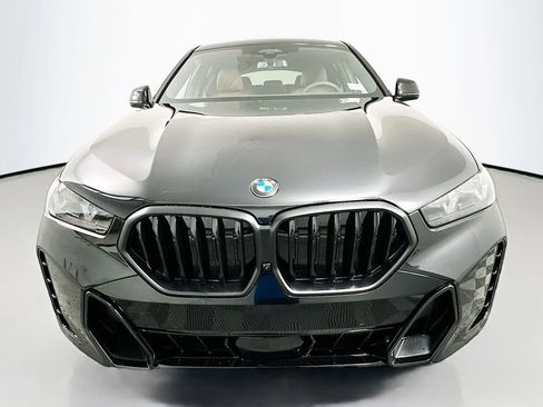 New 2026 BMW X6 xDrive40i image 2