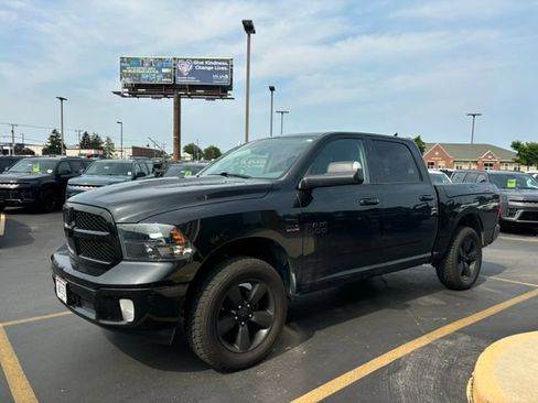 Used 2018 RAM 1500 Big Horn AWD/4WD image 3
