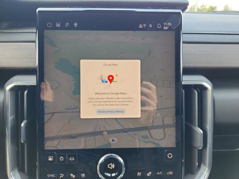 New 2026 GMC Acadia Denali w/ Super Cruise Package image 17