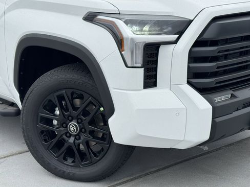 New 2026 Toyota Tundra SR5 image 10